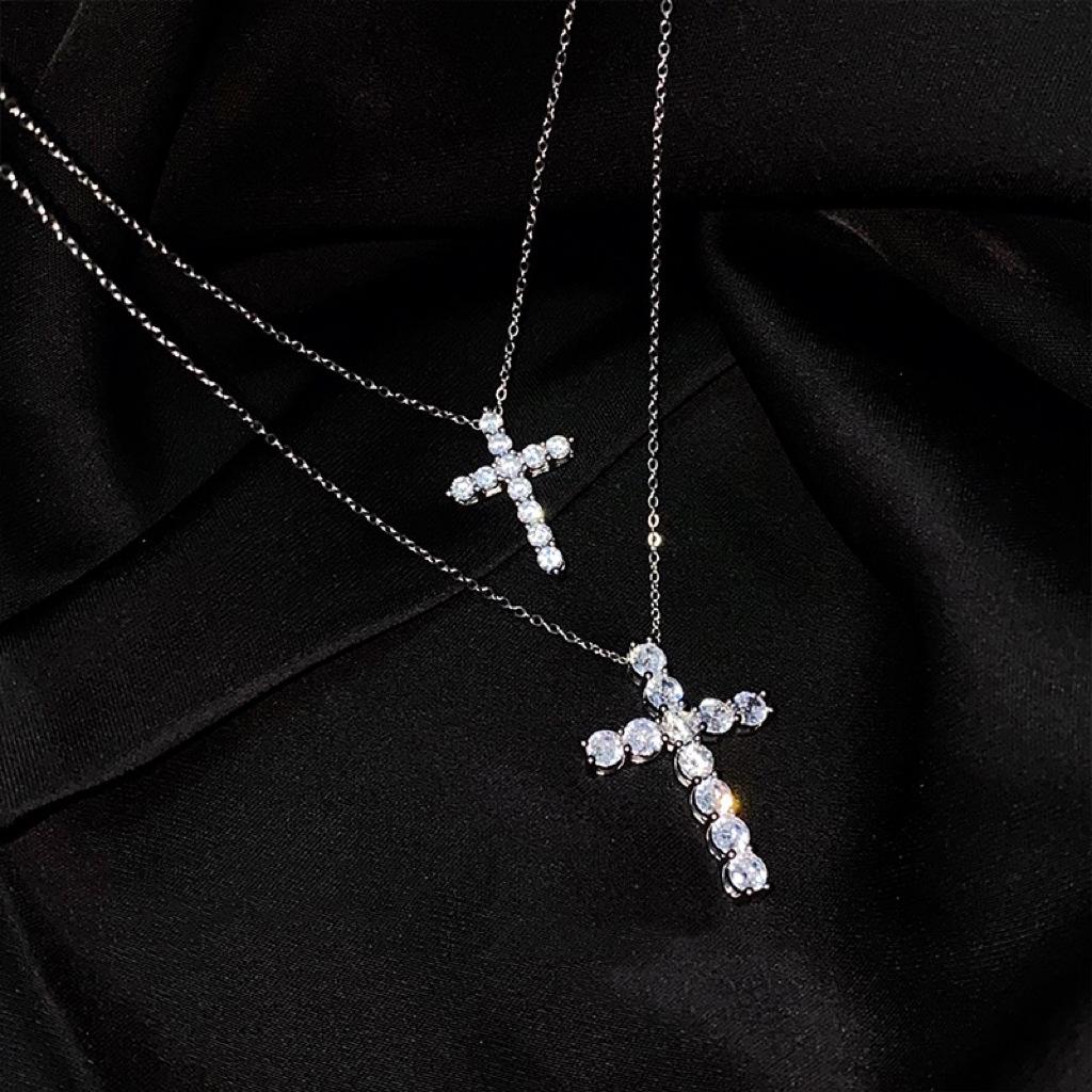2023 Women's Luxury Inlaid Diamond Cross Necklace Sweater Chain