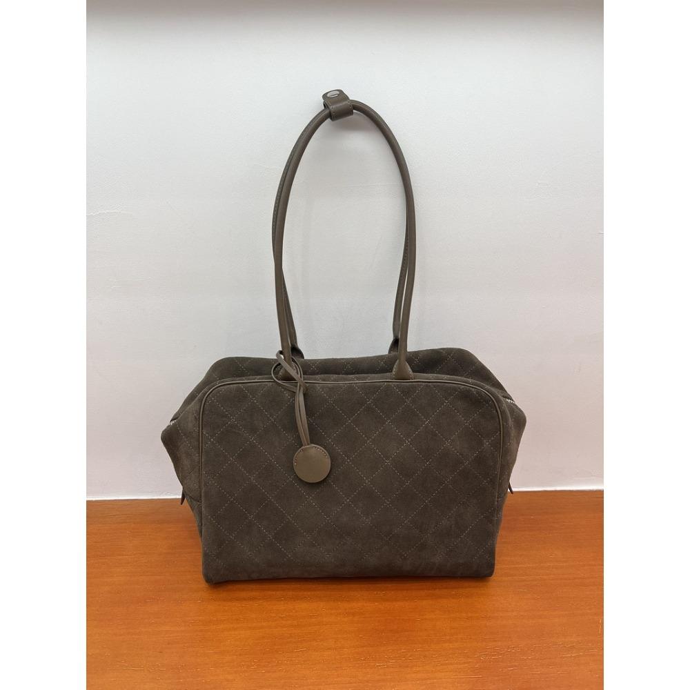 2025 Новый стиль Натуральная кожа Женская сумка Воловья кожа Большая вместимость Повседневная сумка-тоут 35 см Воловья кожа Модная женская сумка через плечо 35x24x12CM