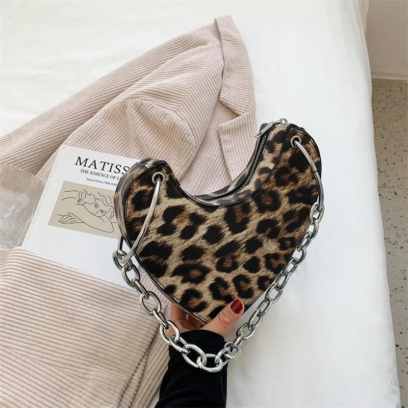 Designer Thick Chain Handbags Women Luxury Ladies Heart Shaped Shoulder Bag Cute Female Clutch Purse Fashion Love Underarm Bag