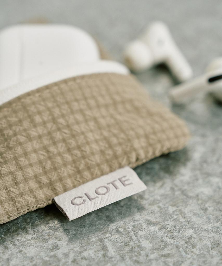 Clote Keyring Pouch - Khaki