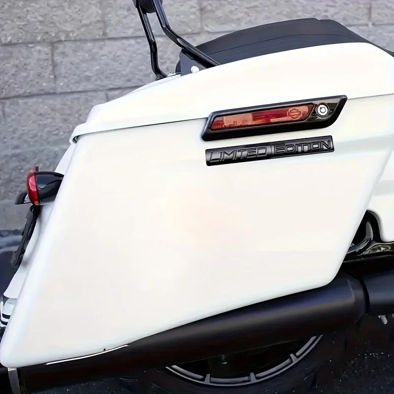 2 ks Limitovaná edice Znak 3D Kovové Odznaky Nálepka Závodní Sportovní Znak pro Zadní Kufr Boční Blatník Auto Motocykl Sti
