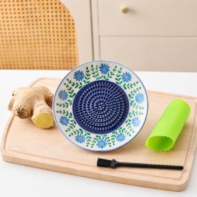 Garlic Grater Plate, Ceramic Grinding Bowl, Multi-Functional Garlic Sauce Stirring Serving Dish for Grating Ginger Turmeric Cheese Tomato Herb,