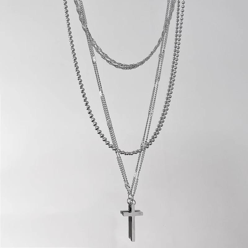 Cross Pendant Layered Chain Necklace for Women Trendy Design Collarbone Chain