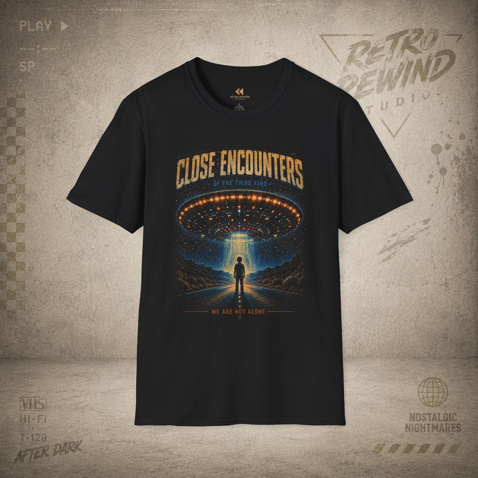 Close Encounters UFO Graphic T-Shirt 3XL