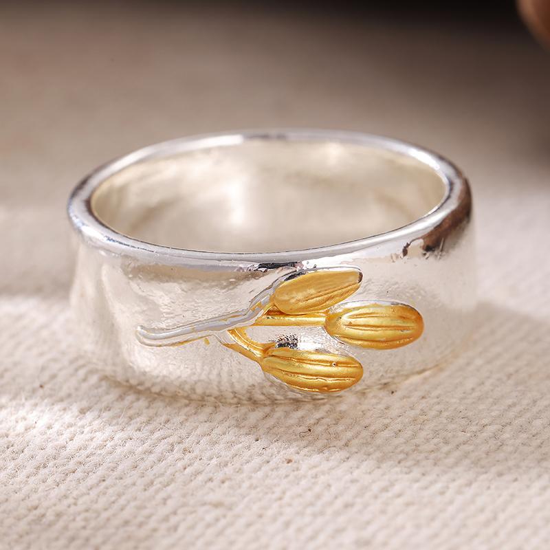 Vintage Hand Carved Flower Women's Ring Classic Two Color Metal Geometry Daily Wear Party Jewelry Anniversary Gift