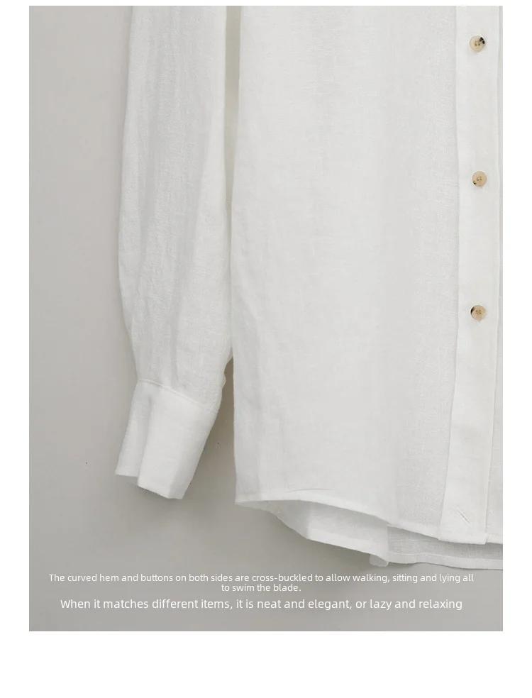 Lockeres Leinenhemd im französischen Stil für Damen: Schlichte und elegante Reversjacke.