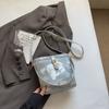 Simple Casual Hand Bucket Bag 2025 Spring New Korean Version Trendy Shoulder Bag Premium Messenger Bag