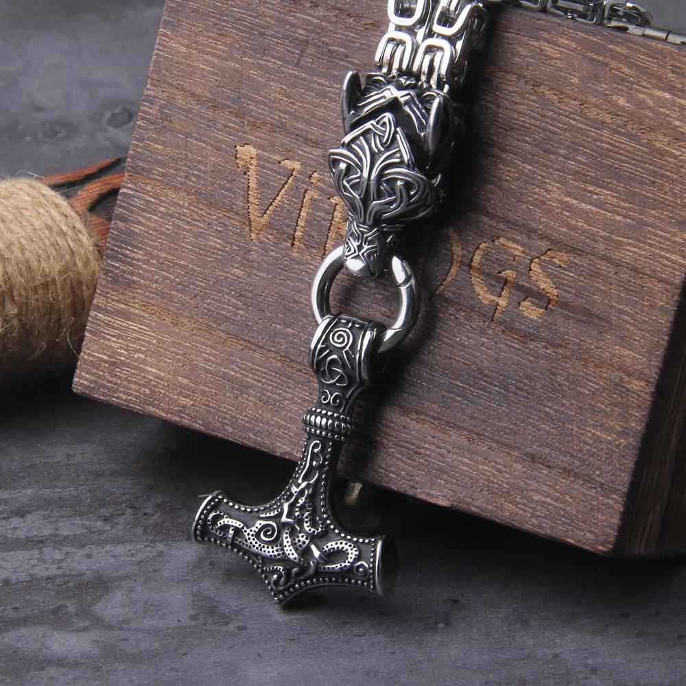 Celtic Wolf Necklace Viking Vegvisir Amulet Stainless Steel Chain Jewelry Norse Runes Pendant for Men Women