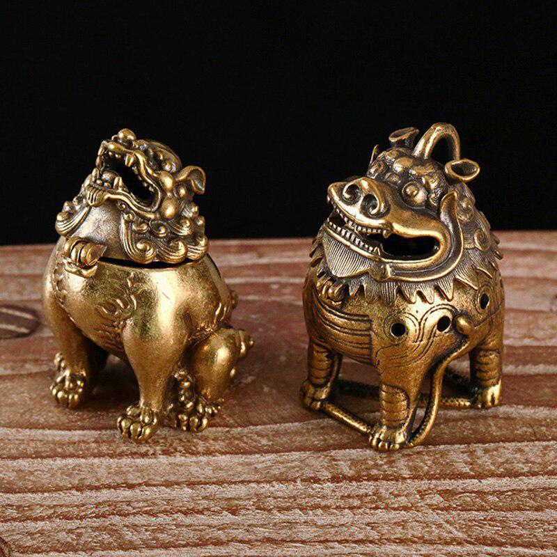 1Pc Small Antique Mythical Beast Figurines Incense Burner Brass Hollow Holder with Cover Retro Home Decor Sandalwood Censer