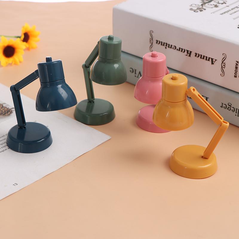 

1шт 1:12 кукольных домиков, миниатюрная лампа со светодиодной подсветкой, мебель, игрушечные куклы, ролевые игры