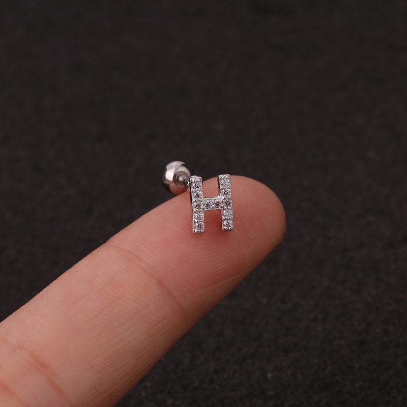 Trendy 26 Letters Tragus Cartilage Earring Women Exquisite Tiny Initial Alphabet Name Helix Earring Piercing Jewelry Gift