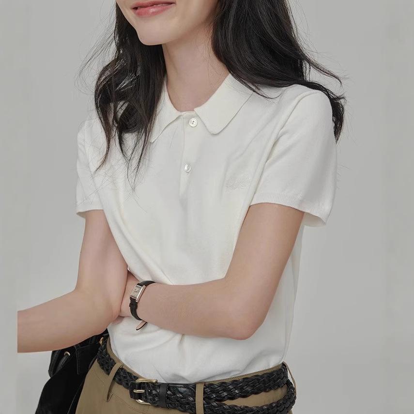 Women's Retro Sporty Knit Polo Shirt - Short Sleeve