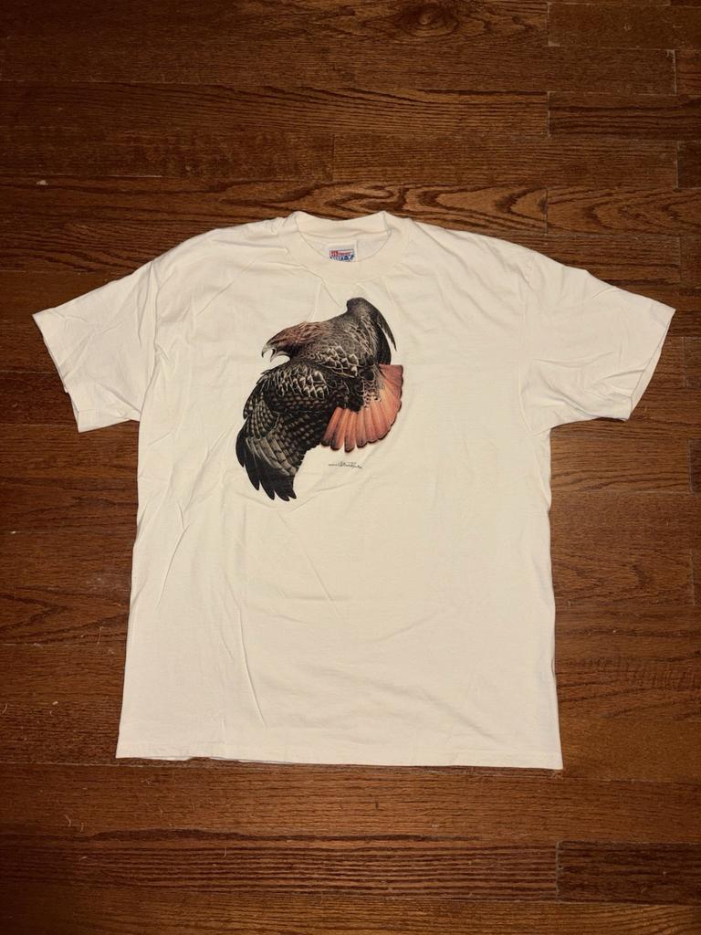 Vintage 1995 Bob Henley Red-Tailed Hawk T Shirt Mens XL White Nature Bird Art Unisex T-Shirt