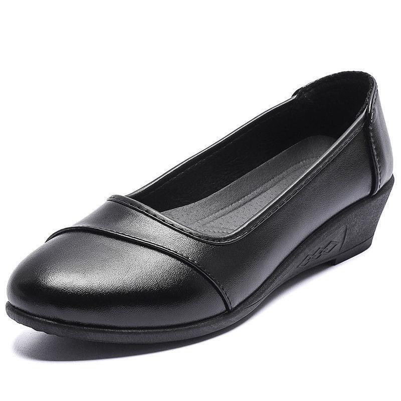Medium shoes soft sole comfortable spring and summer single shoes new women's wedge heel work shoes casual work leather shoes