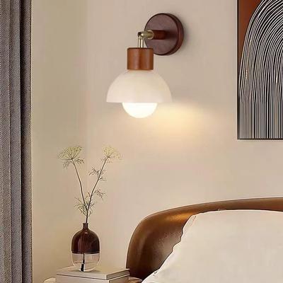Französische Creme Retro Drehbare Wandleuchte – Massivholz, Augenschonendes Licht für Schlafzimmer & Flur