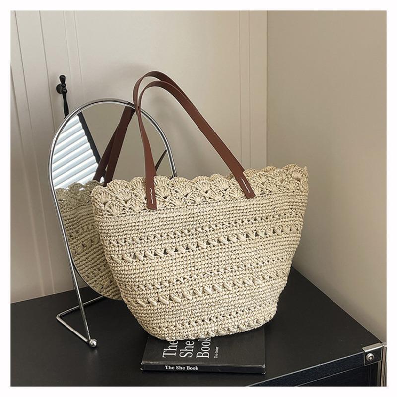 Large Capacity Woven Straw Bag Women's Summer New Shoulder Tote Bag Seaside Vacation Wind Beach Bag