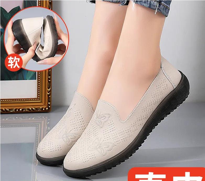 

Leather Embroidered Women s Shoes Chinese Casual Shoes Mom Shoes Dancing Work Shoes Ladies Flat Bottom 41 абрикосовий