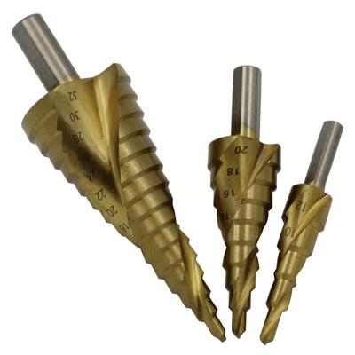Spiralbohrer mit dreikantigem Schaft: Bohrer-Set zum Aufbohren (4-32mm, 4-20mm, 4-12mm)