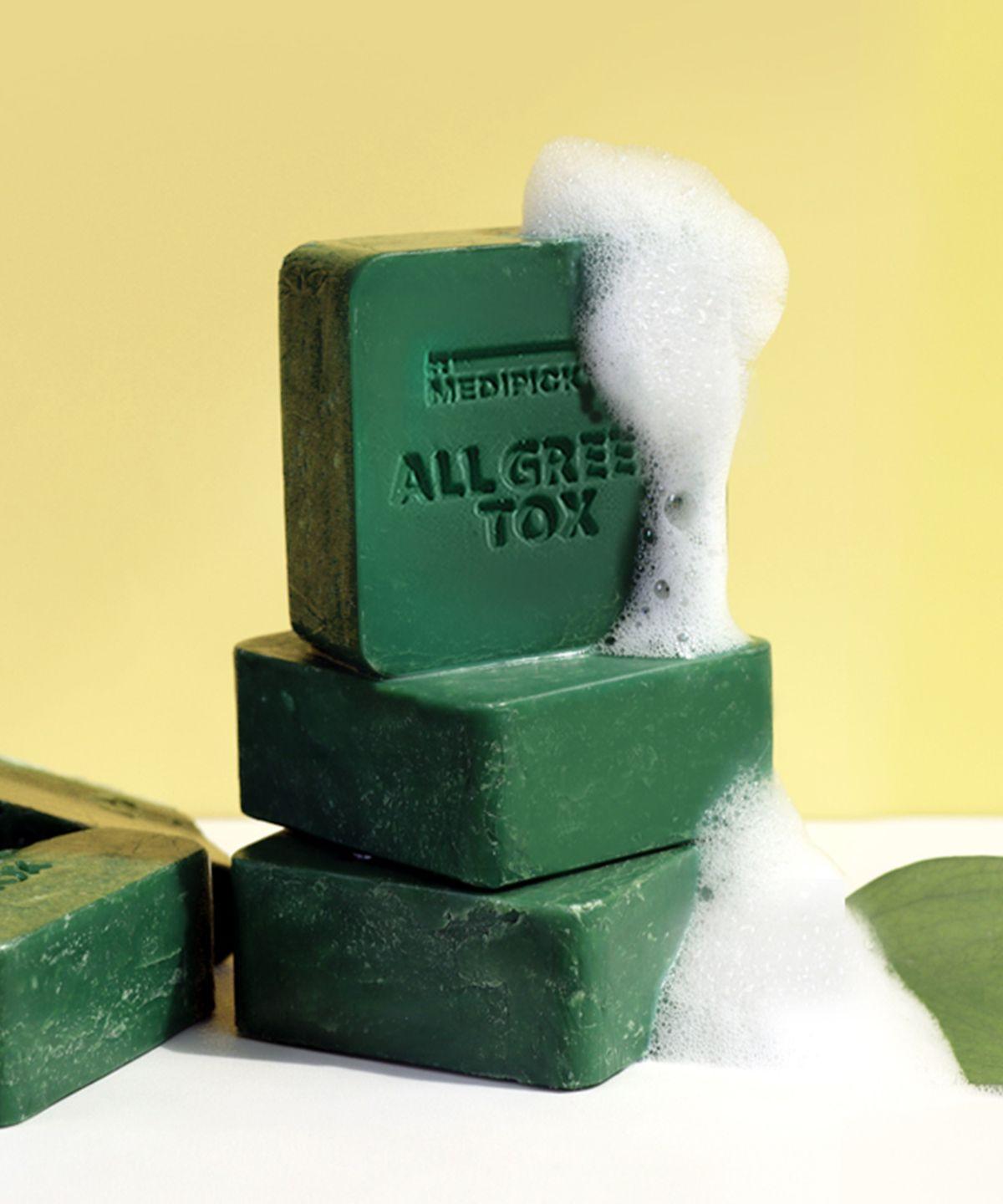 Mildly Acidic Cica All Green Tox Solution Magic BHA Cleansing Bar 90g