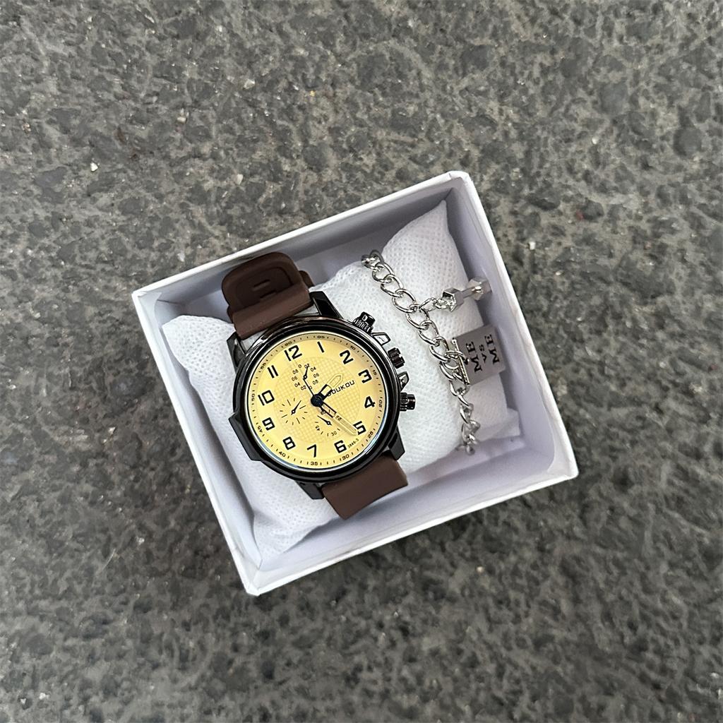 Watch High Junior High School Student Party Fashion Men'S Watch Women'S Waterproof Silicone Large Dial Supply Table