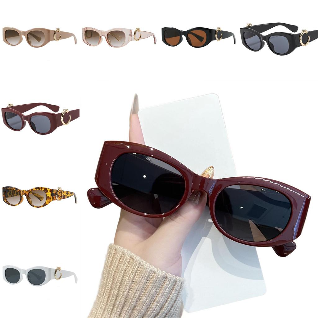 Classic Womens Oversized Sun Glasses With Pc Lenses For Travel And Party Events