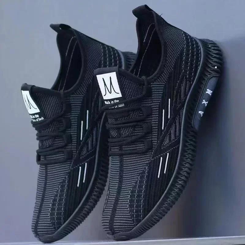 Summer lightweight and odor-resistant men's shoes breathable mesh sneakers comfortable and fashionable versatile shoes for men