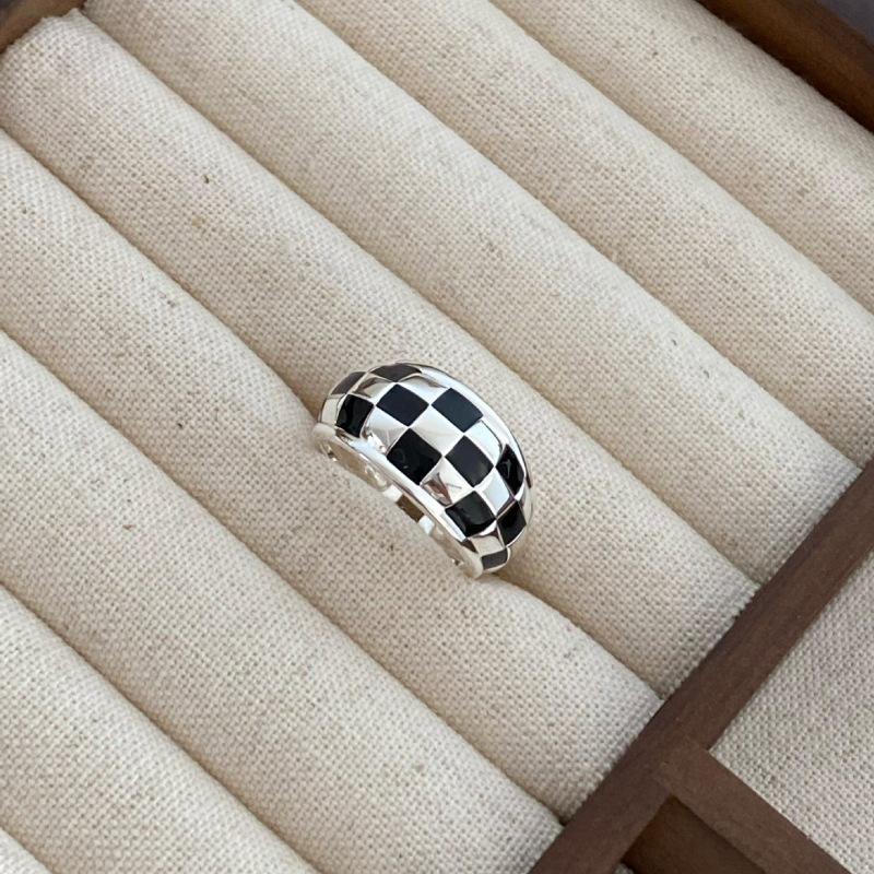 Korean Style Adjustable Plaid Stackable Rings for Women – Hip Hop Niche Index Finger Fashion