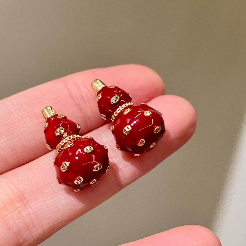 High-End Zodiac Red Gourd Earrings - Unique Chinese Style Niche Design for Women