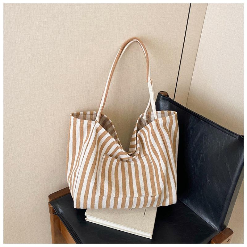 Striped Fashion Shoulder Bag Spring New Literary and Leisure Large-capacity Commuter Canvas Bag Bag