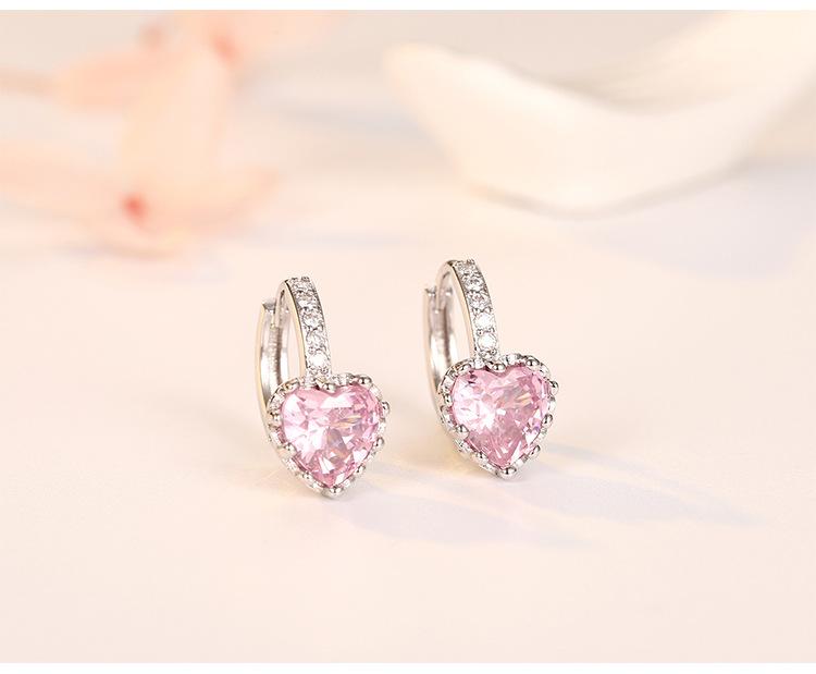 Fashionable Colored Diamond Earrings for Women's Heart Zircon Earbuds Simple Student Earrings