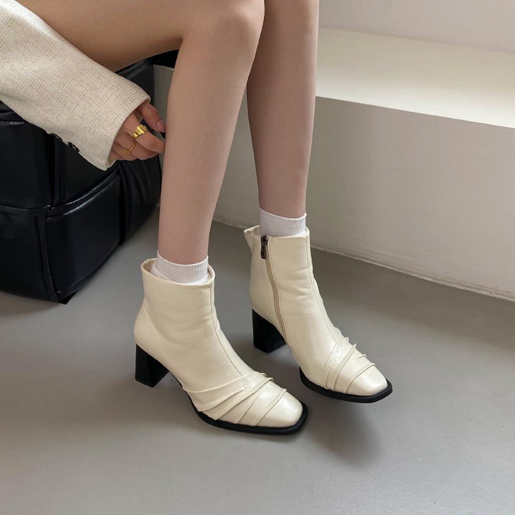 2025 new side zipper versatile high-heeled boots fashionable temperament short boots retro pleated thin boots women