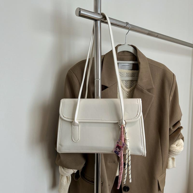 Large Capacity Underarm Bag Women's 2025 Spring and Summer New High-value Handbag Versatile Fashion Shoulder Bag