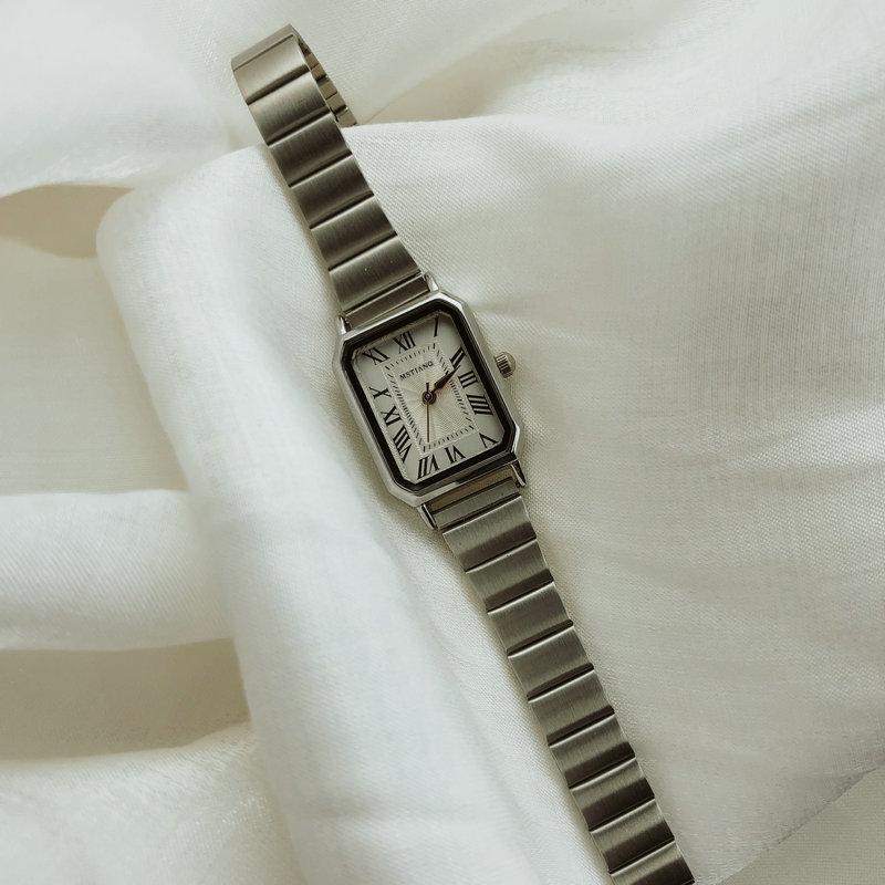 Simple Style Women S Watch Student Fashion Trend Light Luxury Exquisite Watch Women S Niche Temperament Fashion