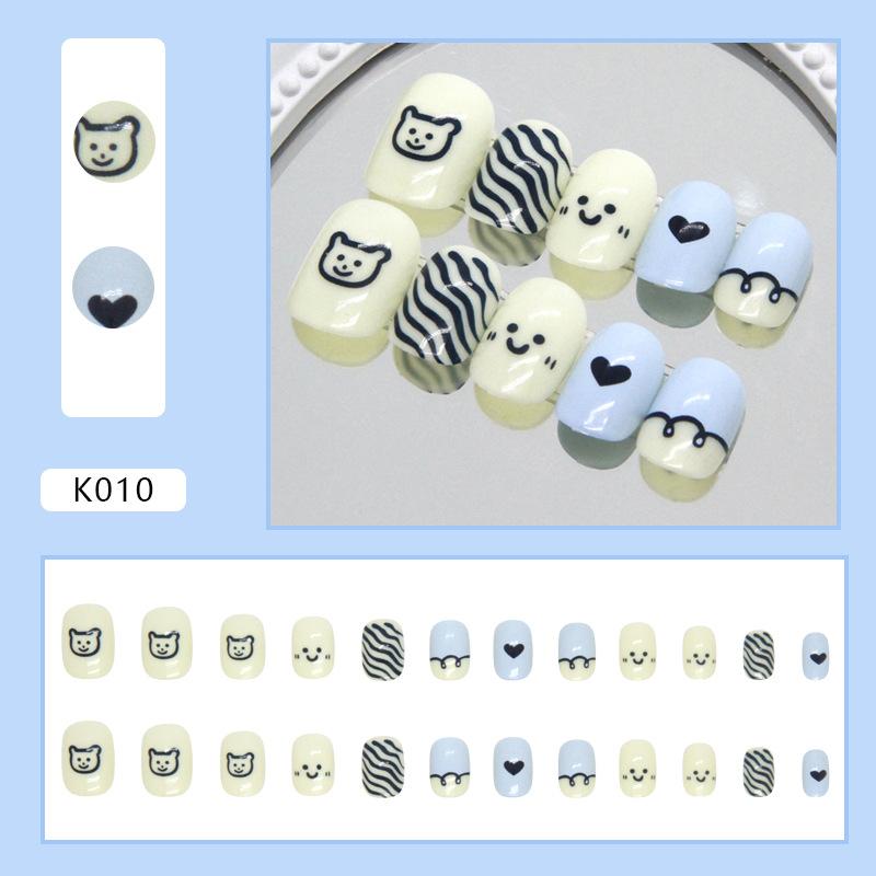 

Simple cute lines bear smiley face color scheme cute wearing armor children s fake nails