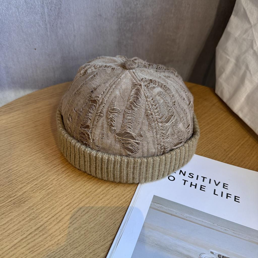 

Retro Newsboy Hat With Adjustable Fit And Windproof Cotton Material For Autumn And Winter Khaki