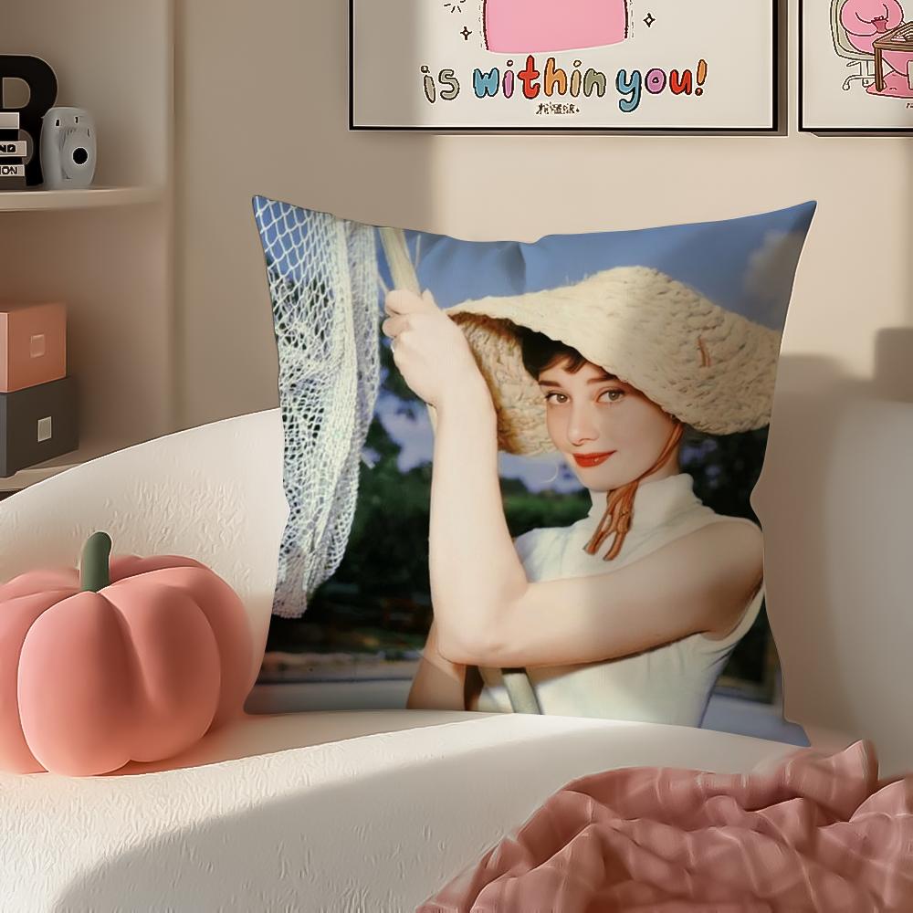 AAudrey Hepburn Cushion Cover Pillowcase Short Plush Invisible Zipper Room Sofa Cushion Cover