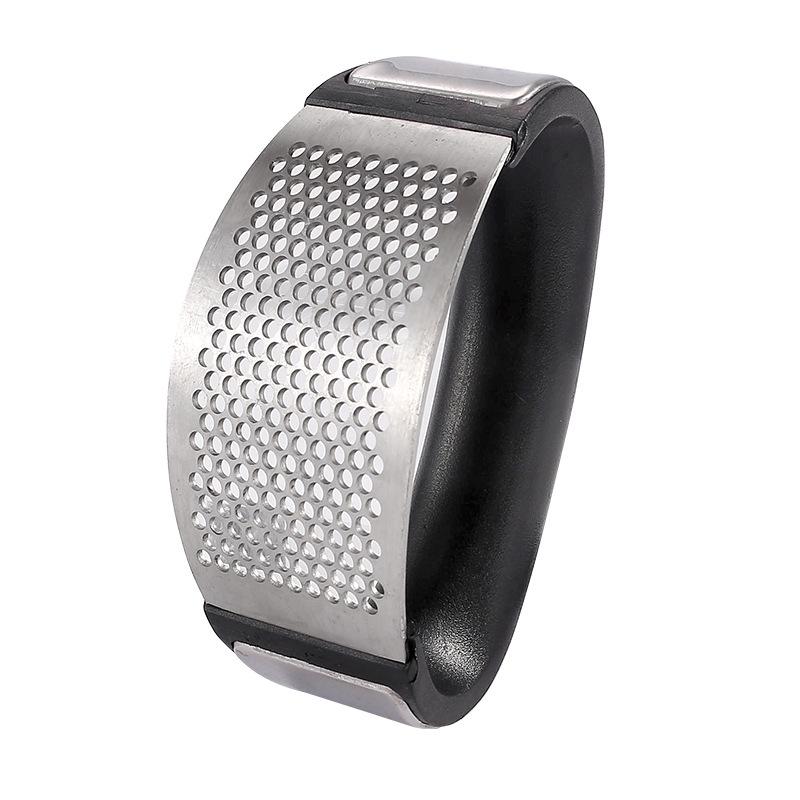 Stainless Steel Garlic Press & Peeler - Manual Ring-shaped Masher & Mincer Tool for Kitchen Use