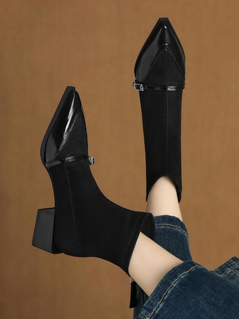 Niche Design Versatile Feeling Beautiful Pointed Short Boots 2025 Autumn and Winter New Elastic Thin Boots Thick Heel Women's Boots