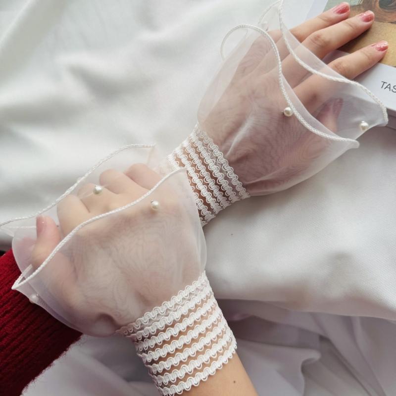 Elegant Lace Wrist Cuffs Breathable Mesh Gloves Pearls Beaded Layered Fake Sleeves For Women Fashion Sweater Accessories