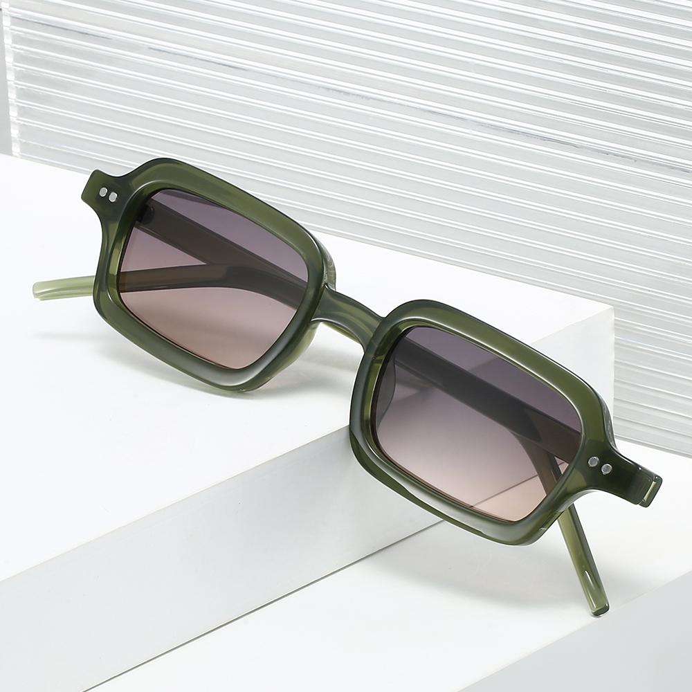 New Retro Rivet Square Small-Frame Sunglasses - INS Influencer Light Luxury Streetwear Shades