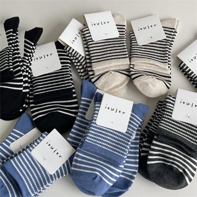 Ladies Spring New Style High Elastic Stripe In The Tube Stack Socks