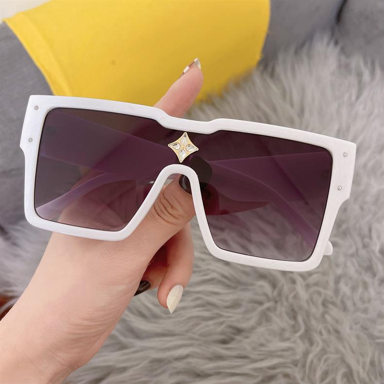 New Sunglasses Men's Driving Anti-UV Sunglasses Concave Shape Ladies Long Frame Sunglasses UV400