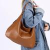 Large Capacity Commuter Tote Bag Retro Oil Wax Leather Handbag High Sense Versatile Shoulder Women's Bag Tide