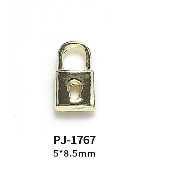 Japanese Young Lady 3D Buckle Nail Art Accessories - Mini Key Lock Heart DIY Decoration