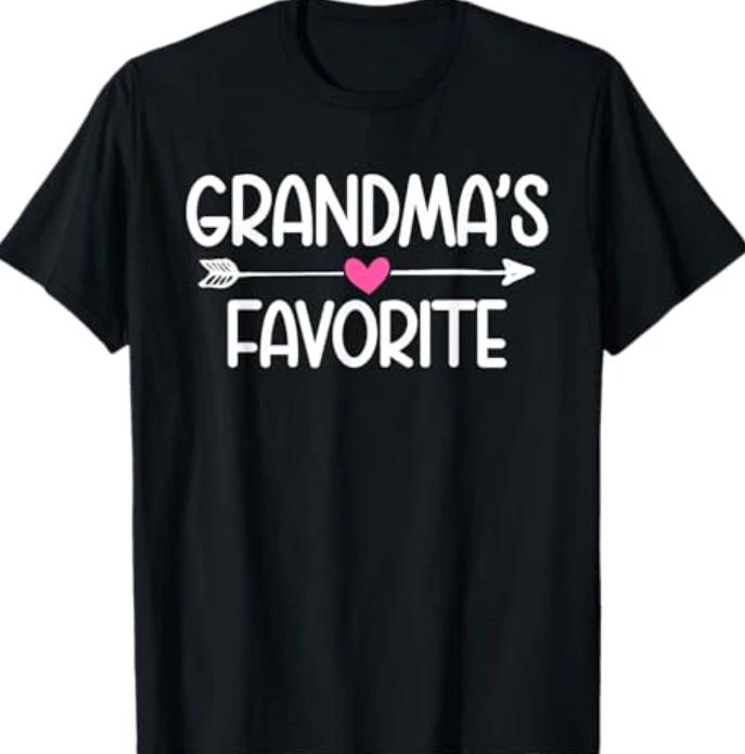 Im Grandma s Favorite Granddaughter Humor Funny Family Quote T-Shirt M