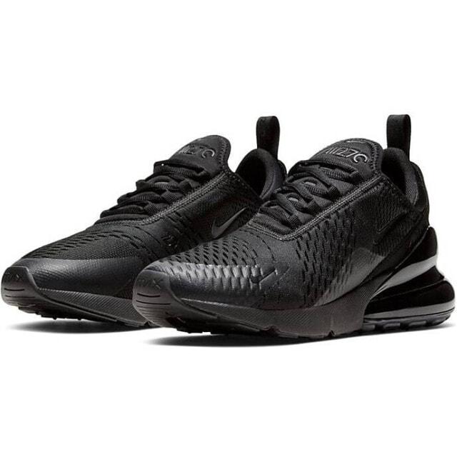 

Тройные черные кроссовки Nike Air Max 270