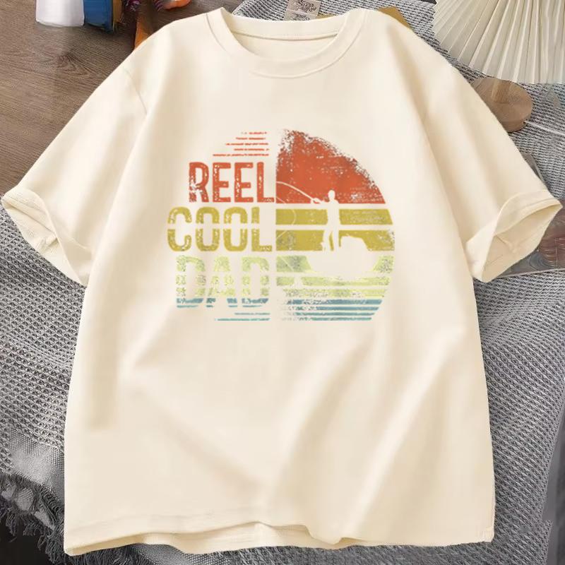 Fishing Dad T‑shirt "Reel Cool Dad" Retro Sunset Fisherman Design Casual Short Sleeve Mens Tee Fathers Day Gift Fishing Tee Top