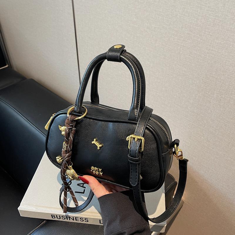 Premium Texture Handbag Women's 2025 New Messenger Small Square Bag Popular Fashion Casual Versatile Shoulder Bag