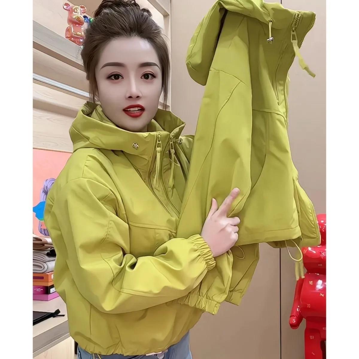 Women s Spring Windbreaker: Loose-Fit Casual Hooded Short Jacket XS