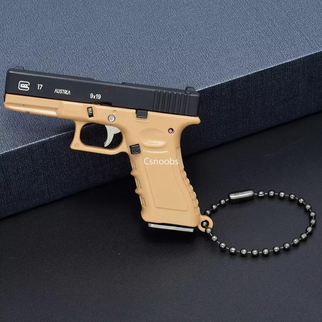 1:3 G17 Semi Alloy Pistol Keychain Gun Model Assemble Disassemble Toy Gun Weapon Party Gift for Adult Kids